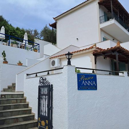 Pension Anna Patitiri  Bagian luar foto